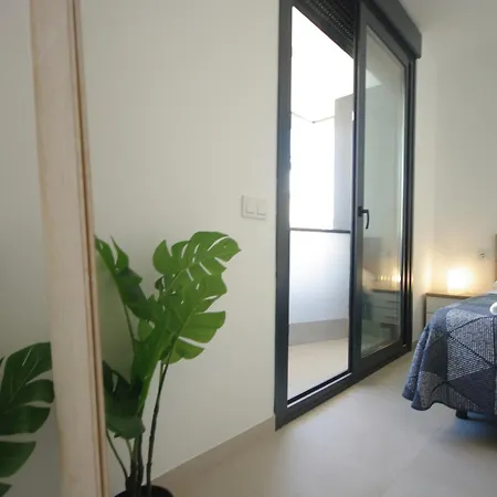 Livingtarifa Iceberg Apartment *